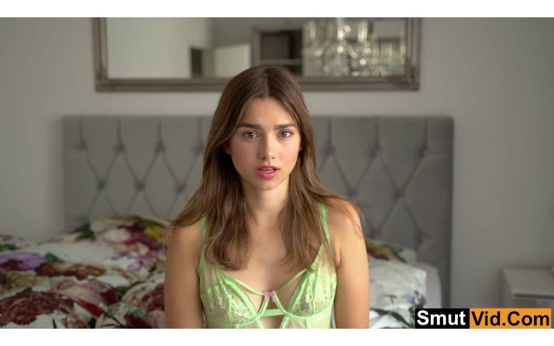 Sophie Xdt / Sophie.xdt Teases Us Wearing New Seethrough And JOI Onlyfans Video